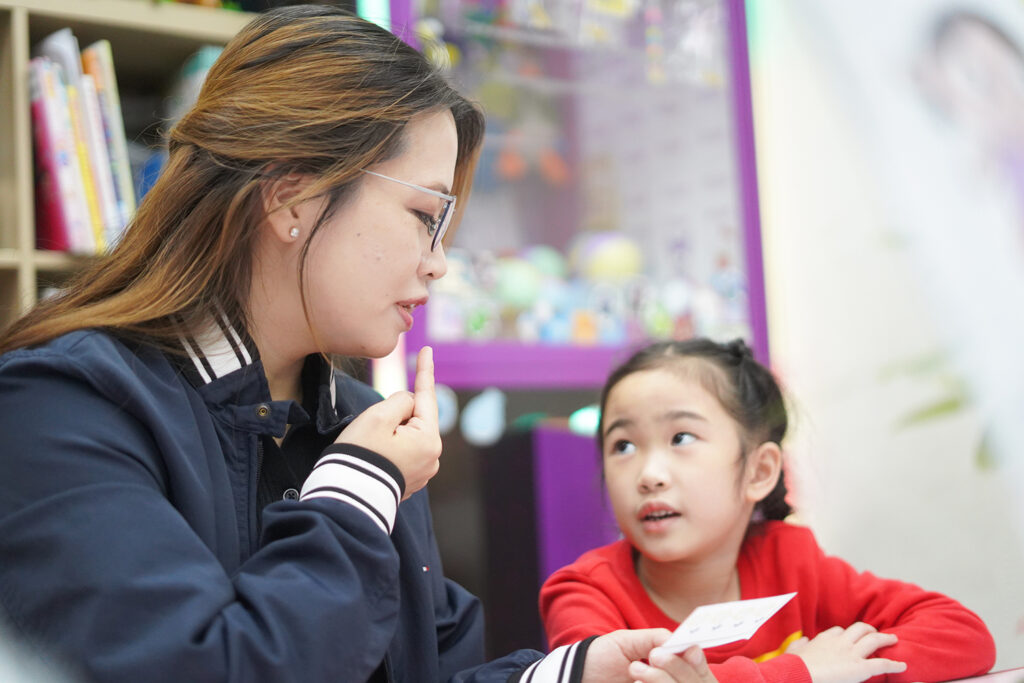 幼兒語音發展規律大公開：掌握關鍵期，輕鬆助孩子說好話